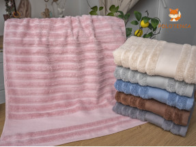  Рушники з тисненням в смужку