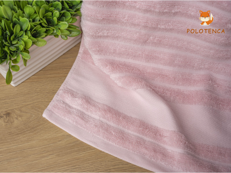 Рушники з тисненням в смужку Рушники з тисненням в смужку