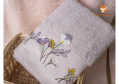 Рушники з ніжними квітами