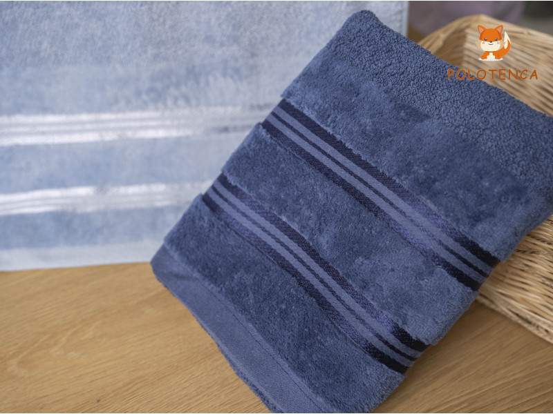 Рушники зі смужкою внизу Рушники зі смужкою внизу