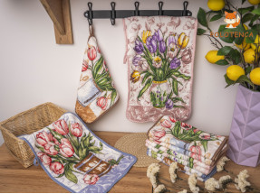 Полотенца для рук с тюльпанами