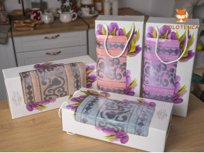 Набор банных полотенец с тюльпанами