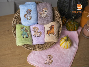 Рушники для рук поні