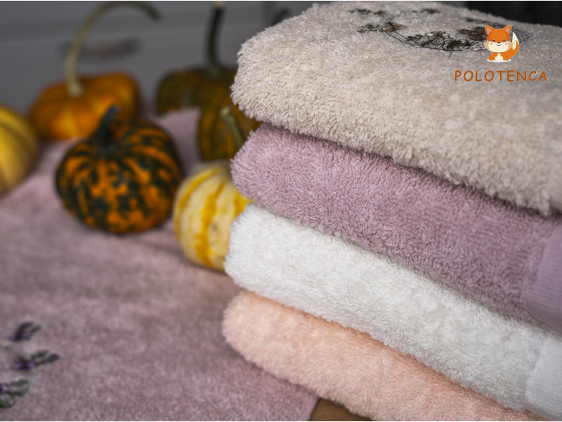 Кухонные полотенца с цветами Кухонные полотенца с цветами