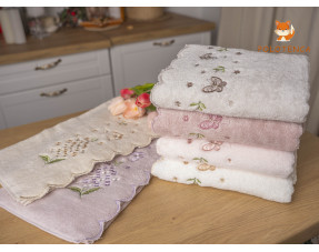  Рушники з хвилястим краєм