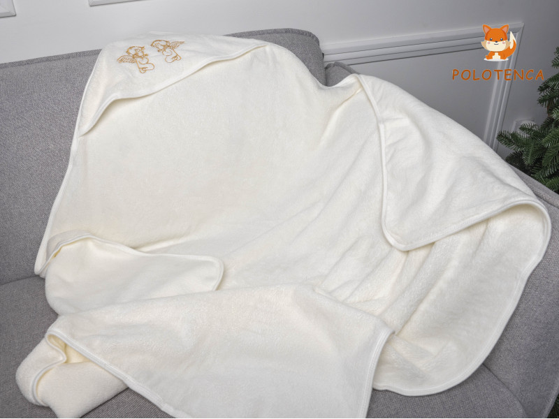 Крижма з капюшоном ангели Крижма з капюшоном ангели