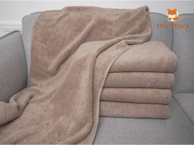 Рушники банні темно-бежеві Рушники банні темно-бежеві