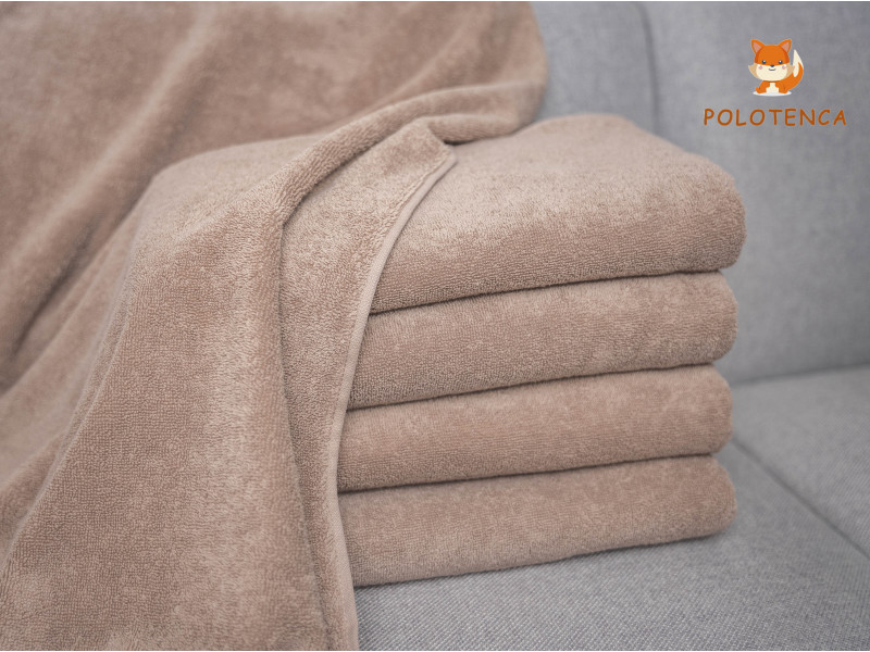 Рушники банні темно-бежеві Рушники банні темно-бежеві