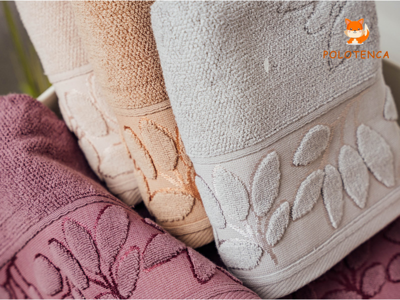 Банные полотенца Цветок (4шт) Банные полотенца Цветок (4шт)