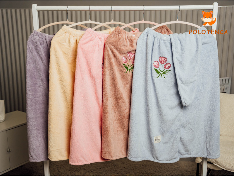 Жіночий набір для сауни Тюльпани Жіночий набір для сауни Тюльпани