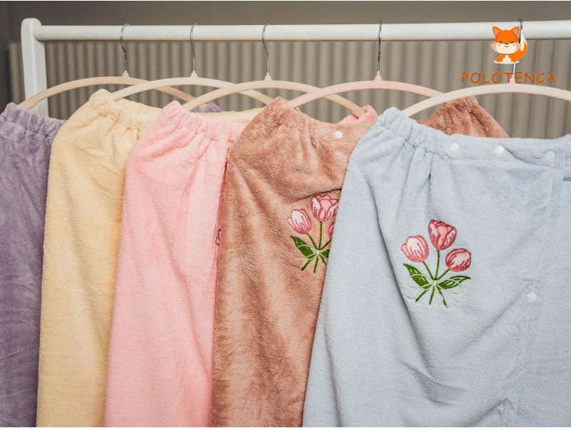 Жіночий набір для сауни Тюльпани Жіночий набір для сауни Тюльпани