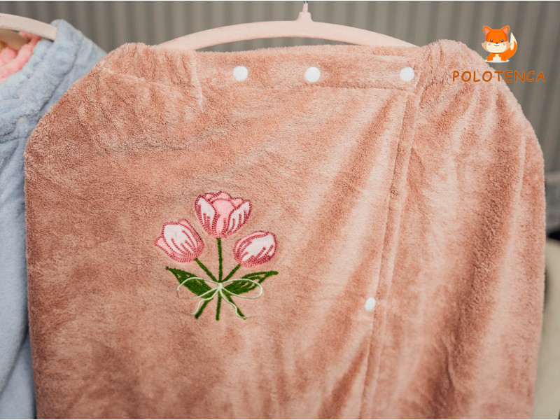 Жіночий набір для сауни Тюльпани Жіночий набір для сауни Тюльпани