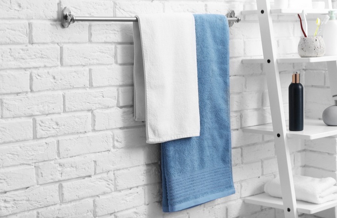 Як сушити рушники у ванній кімнаті?